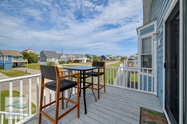 Building Photo - PERFECT BEACH WINTER GETAWAY