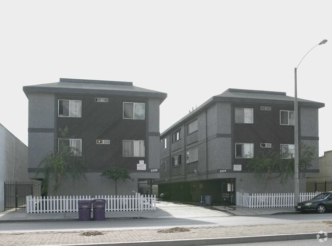 Primary Photo - 5524 Atlantic Ave