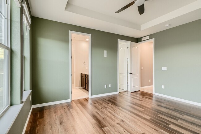 Building Photo - 8148 S Jackson Gap St