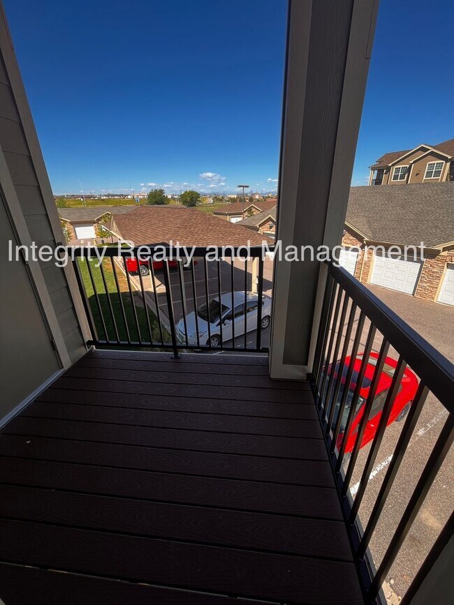 Building Photo - 2 Bed/2 Bath Condo, 17353 Wilde Avenue Uni...