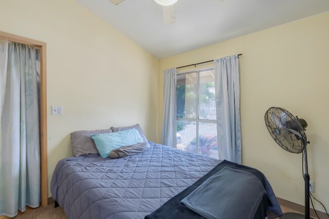 Building Photo - 33 Waiaka Ln