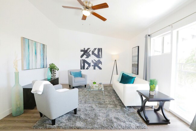 27_803868.jpg - Cielo on 5th