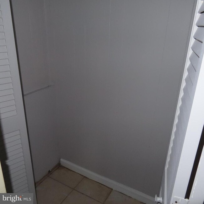 Building Photo - 11601 Buchanan Trail E