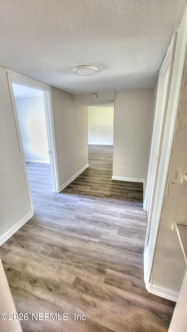 Building Photo - 9172 11th Ave