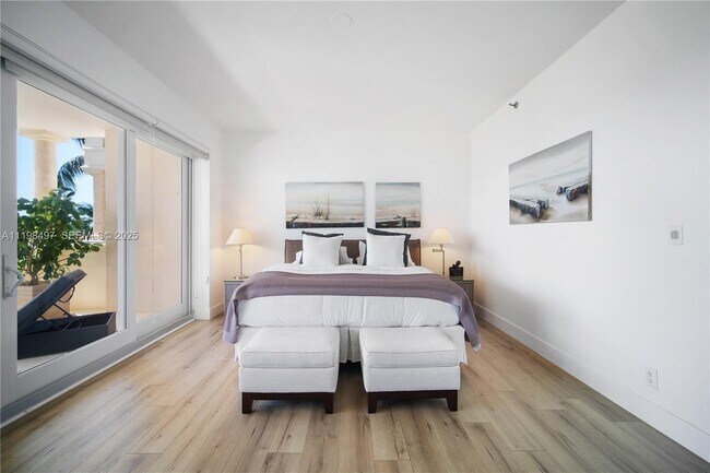 Building Photo - 19234 Fisher Island Dr