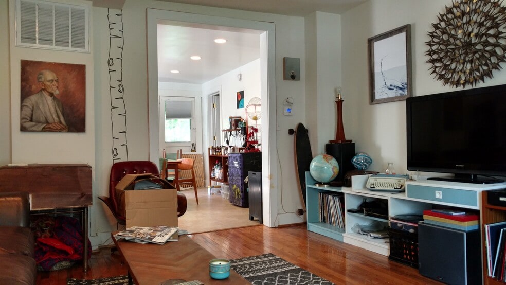 LR view to Kitchen - 611 Bolling Ave