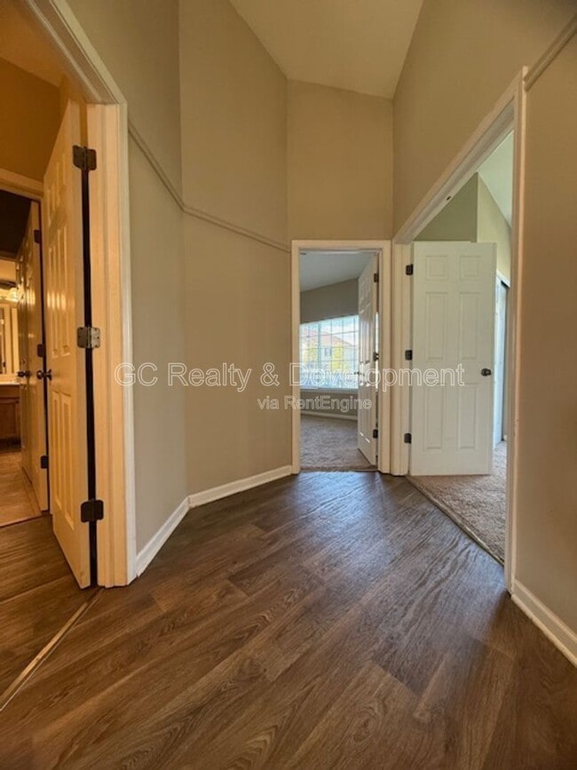 Building Photo - 1652 Cesario Dr