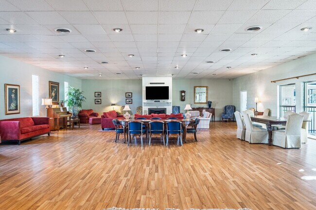 Building Photo - 8418 Knights Bridge Rd