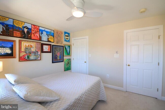 Building Photo - 13539 Flowerfield Dr