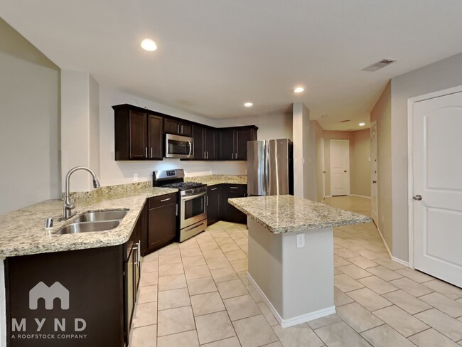 Building Photo - 2614 Ski Lodge Dr