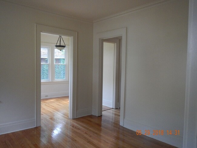 Building Photo - Beautiful Corner Lot Home On Quiet Residen...