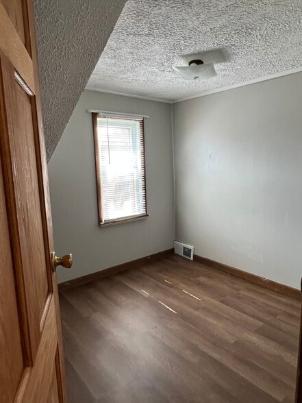 Bedroom 2 - 2301 Presque Isle Ave