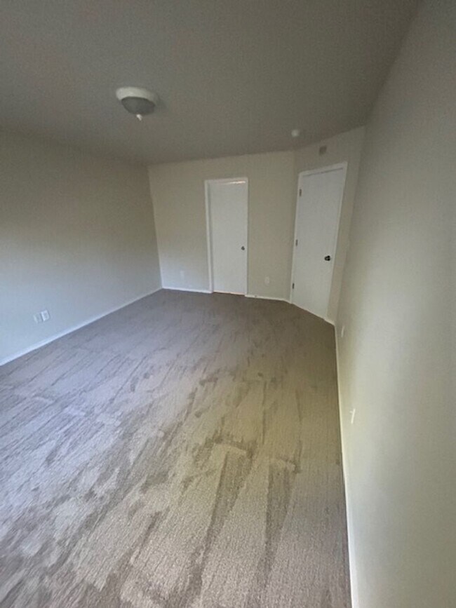Building Photo - Lovely Meridian home