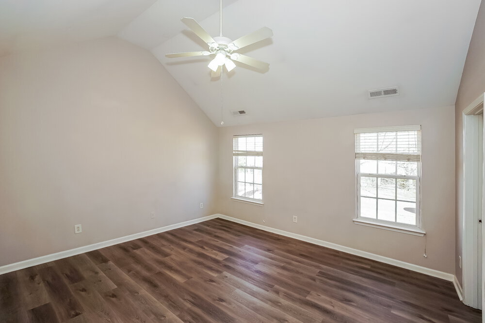 Building Photo - 1554 Kindred Cir NW