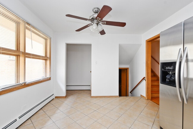 Building Photo - 6238 W 63rd St