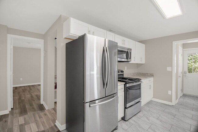 Building Photo - 2510 Harley Dr