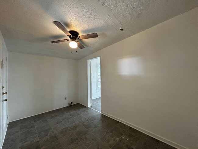 Building Photo - 815 San Jorge Ave
