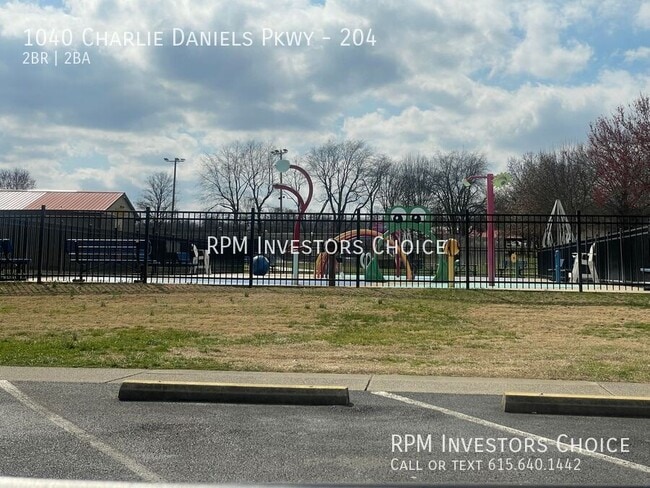 Building Photo - 1040 Charlie Daniels Pkwy