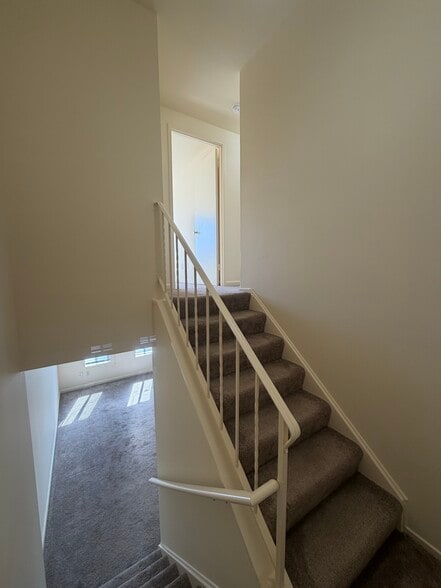 Building Photo - 9709 Docena Dr