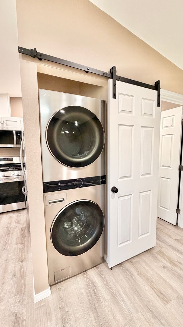 Building Photo - Lovely Newer Construction, Detached ADU Guest Home, on Private Property in Quiet Neighborhood of ...