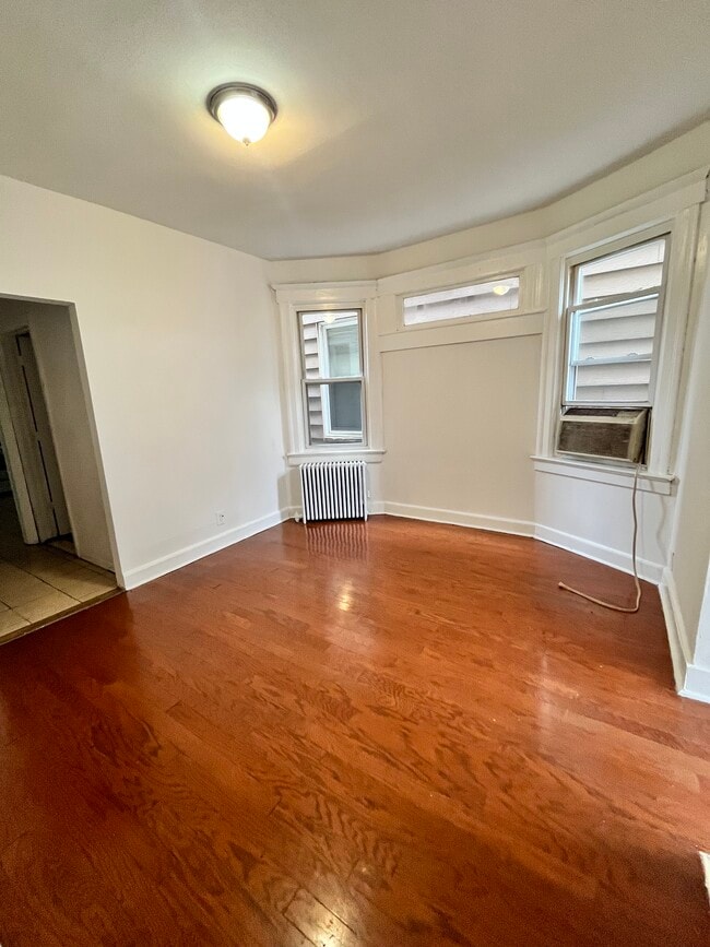 Building Photo - 144 Bidwell Ave