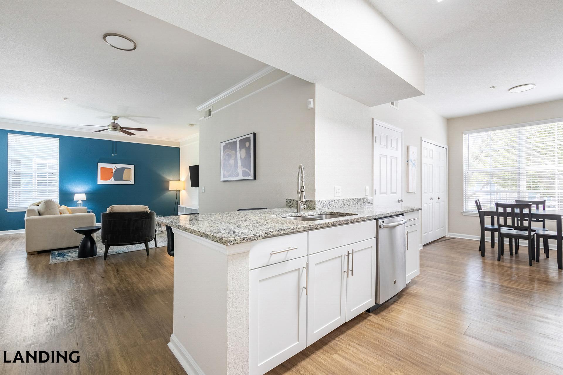 Building Photo - 2801 Biltmore Park Dr