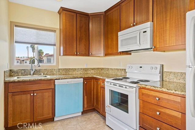 Building Photo - 113 N 1st St