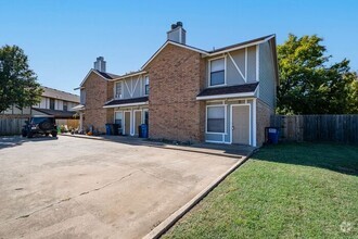 Building Photo - Keller ISD! Two story, 2-1.5 townhome!