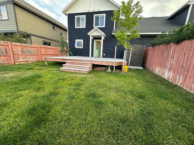 Building Photo - 2783 Hedgerow Ct
