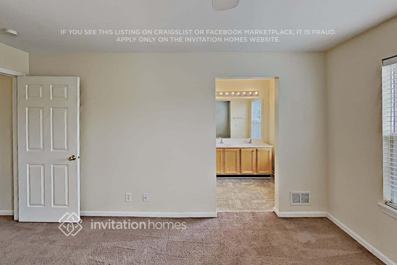 Building Photo - 1743 Walnut Park Ln