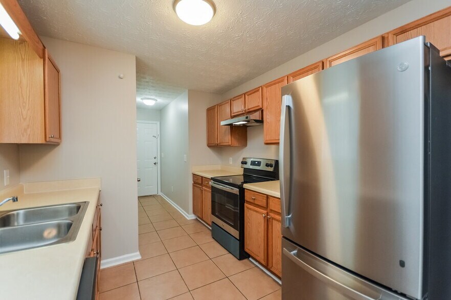 Building Photo - 8224 Sterling Ln