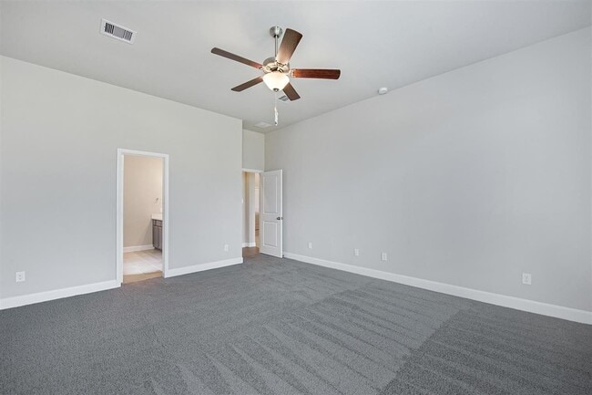 Building Photo - 8727 Arbor Trail Dr