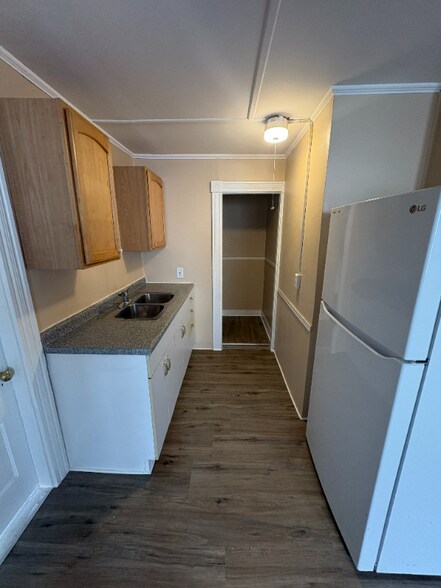 Building Photo - 36 Summer St