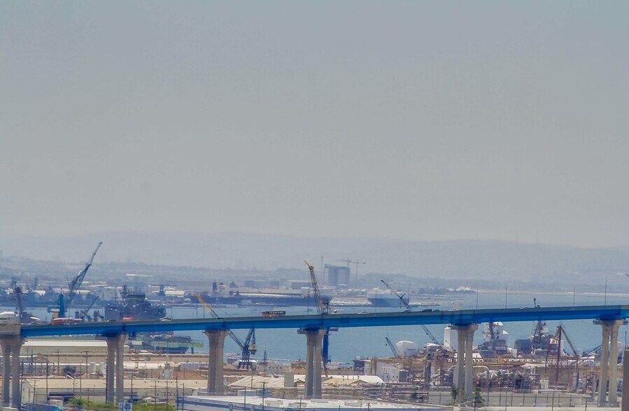 Building Photo - 321 10th Ave