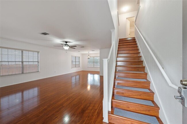 Building Photo - 11413 Kingsgate Dr