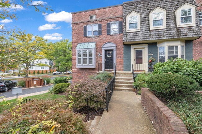 Building Photo - 4800 Bradley Blvd