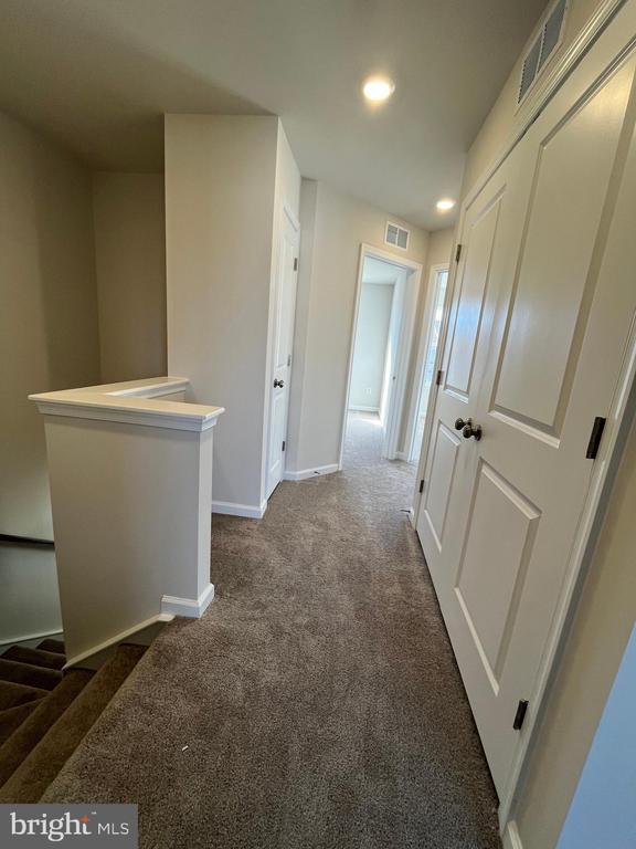 Building Photo - 121 Canning Rd