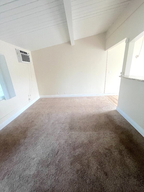Building Photo - 850 S Rosemead Blvd