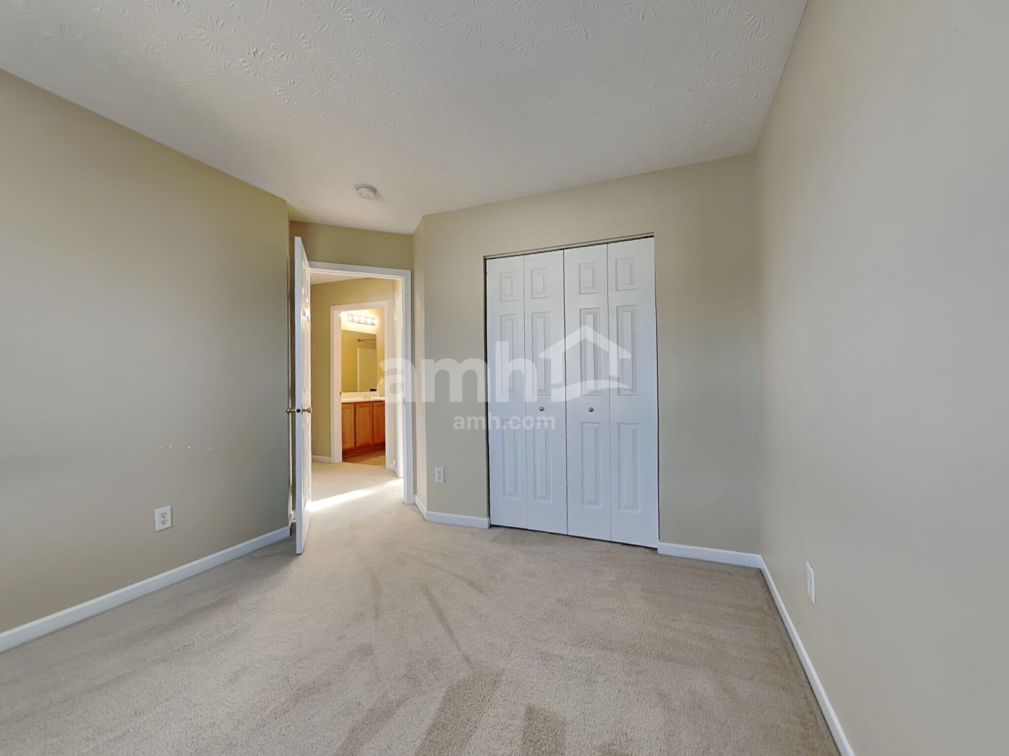 Building Photo - 2452 Featherston Ct