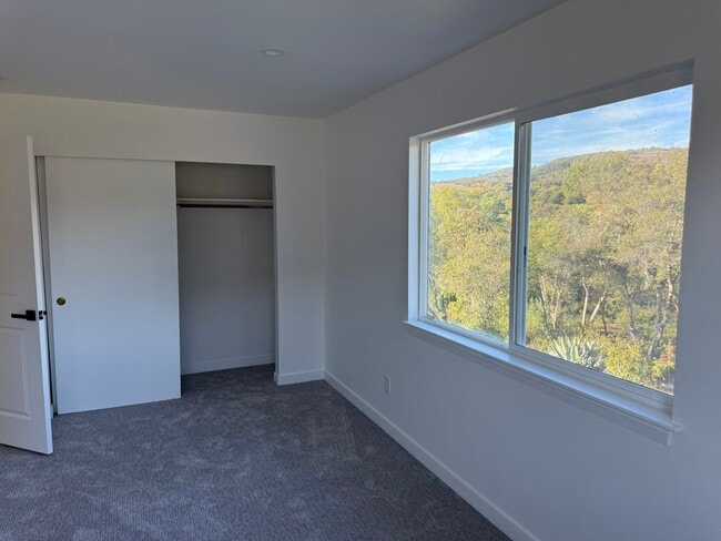 Building Photo - 31425 Green Rd