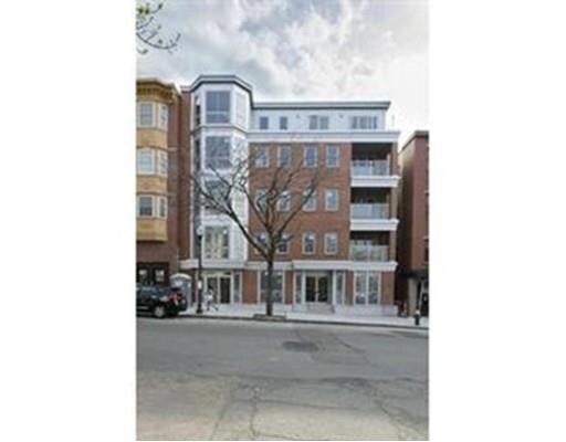Building Photo - 339 W Broadway