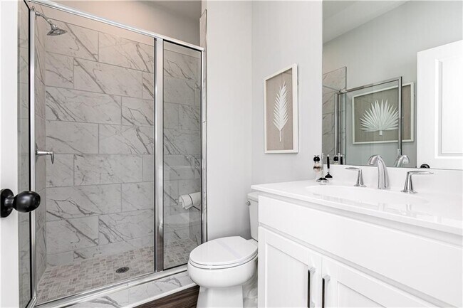 Building Photo - 2684 Brookview Dr NW