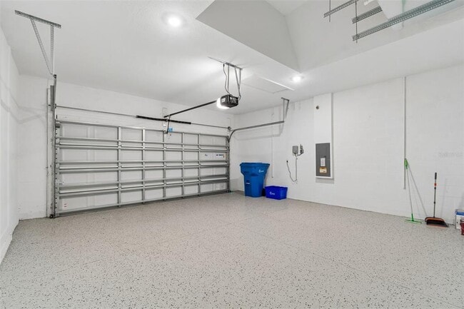 Building Photo - 2181 Longliner Lp