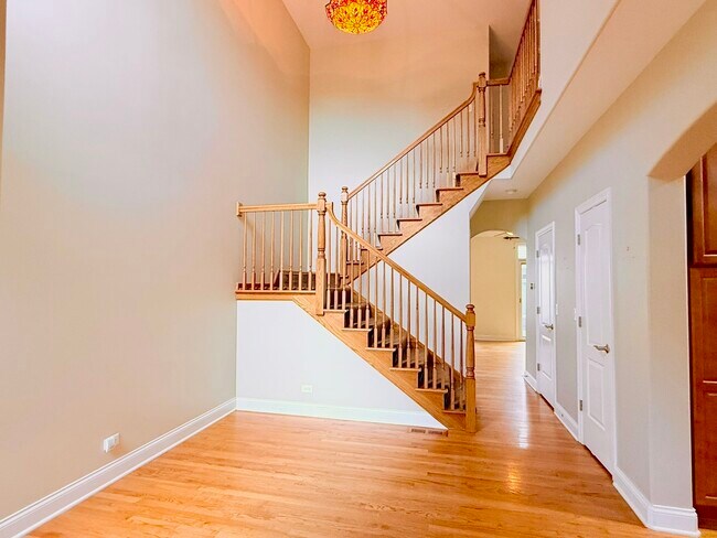 Building Photo - 168 Mayo Ct