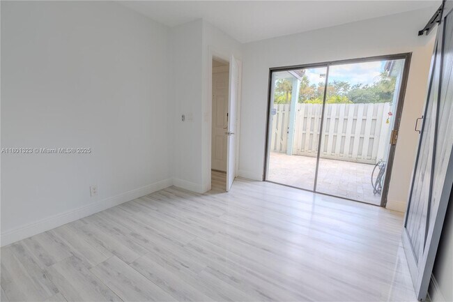 Building Photo - 22354 Pineapple Walk Dr