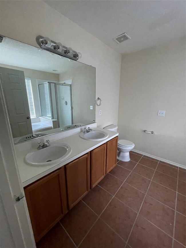 Building Photo - 10506 Sugar Trace Dr