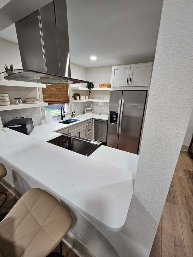 Building Photo - 152 E Orange St