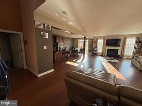 Building Photo - 2720 Cheekwood Cir