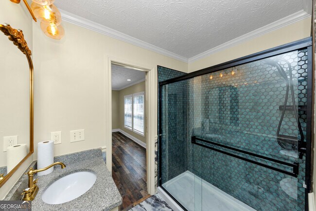 Building Photo - 1810 Evans Dr SW