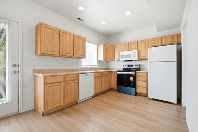 Building Photo - 14493 S Stone Stream St